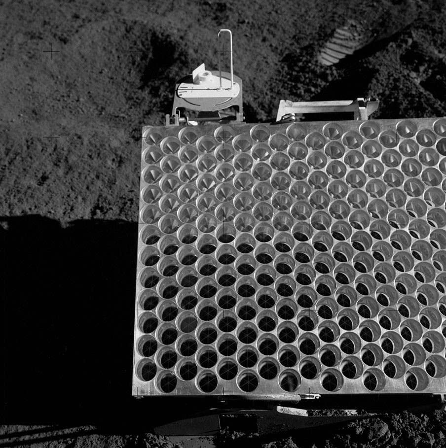 laser experiment on moon